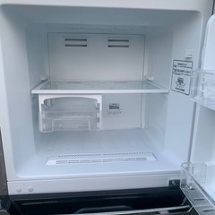 ♦Hisense ノンフロン冷凍冷蔵庫【2019年製】HR-B2302の画像