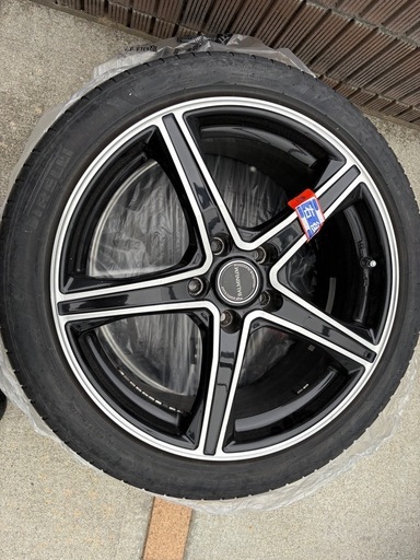 タイヤホイール　18インチ　215/45R18  5本スポーク　BALMINUM
