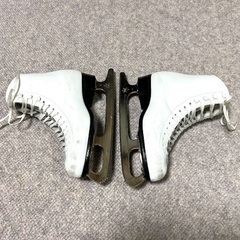 ZAIRAS FIGURE フィギュアスケート靴 22.5 子供用・女性用の画像