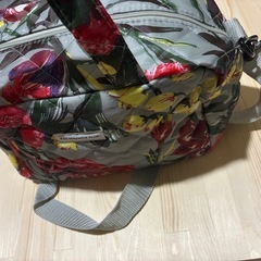 ケイ ハヤマ プリュス KEI Hayama PLUS 花柄 キルティング 軽ふわバッグ ショルダーバッグ 手提げバッグ ハンドバッグ トートバッグの画像