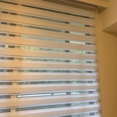 取りに来られる方　差し上げます！美品 Didoya 調光ロールスクリーンオーダーメイドチェー ン式遮光目隠し ロールカーテン無地取り付け簡単 幅210cm 丈230cm ホワイト ASIN: B09JSMMNZ5の画像