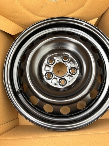 シエンタの鉄ホイル　新品未使用品４本セット