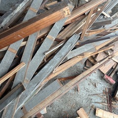 木材廃材　薪ストーブにいいですよ
の画像