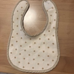 エプロン、フォークの画像