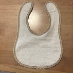 エプロン、フォークの画像