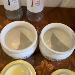 オイルディスペンサー、陶器小物入れセットの画像