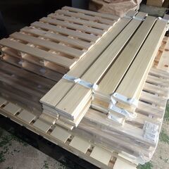 ※取引中/売約済***********第1016回　スノコ　すのこ　取り放題　未使用　ベッド　ＤＩＹ素材　木材　エラー品　リフォームの画像