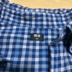 ユニクロ チェック柄長袖シャツ  3XLの画像
