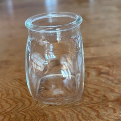 小さなビンの画像