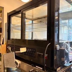 【卓上冷蔵ショーケース　RCS-T90S2CB】の画像