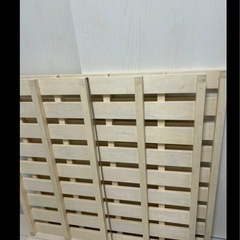 ダブルベッドフレームの画像