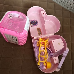 子供のおもちゃ色々の画像