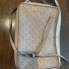 マイケールコースのバッグの画像