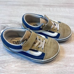 Vans ベージュ ネイビー スニーカーの画像