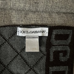 DOLCE&GABBANAマフラー
の画像
