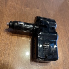 カー用品　充電ソケット2くち口USB2口の画像