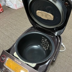ZOJIRUSHI炊飯器の画像
