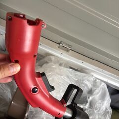 COMCONの草刈機（バッテリー、充電器付き＋動作確認済み）の画像