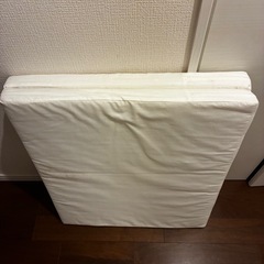 赤ちゃん用敷布団の画像