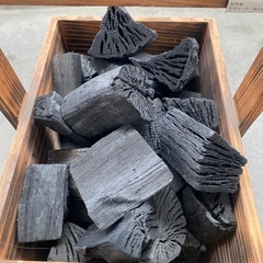 なら　黒炭の画像