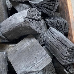 なら　黒炭の画像