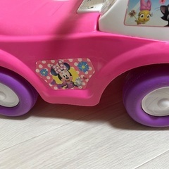ミニー　四輪　乗り物　おもちゃ　ピンクの画像