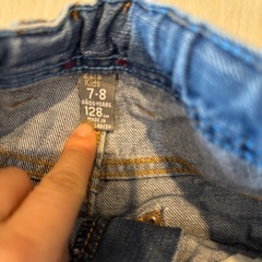 無料　Zara kids ジーンズ　128cmの画像