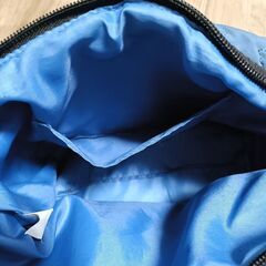 Lovetoxic ショルダーバッグの画像