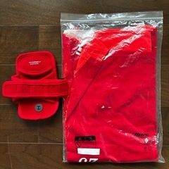 ランニンググッズ　シャツ　スマホケースの画像