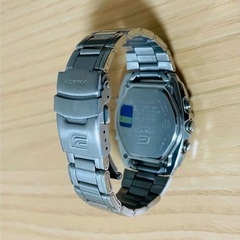 【超美品】CASIO EDIFICE デジアナモデル 多機能モデル　専用ケース付の画像