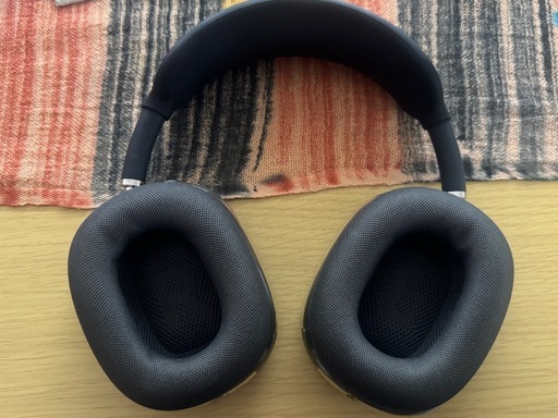 AirPods Max ブラック 販売します！（ケース・スタンド付き）
