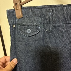 チノパン型シンチバック付きジーンズの画像