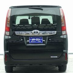 👉後部座席にモニター付き！7人乗り人気のトヨタ　ノア✌️の画像