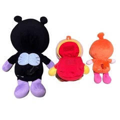 アンパンマン バイキンマン ドキンちゃん ぬいぐるみセットの画像