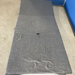 値下げ【格安】折りたたみ式ベッド 簡易ベッド グレー スチールフレーム 早い者勝ち 引取歓迎 配送OKの画像