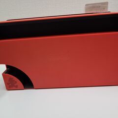 J1761【リユースのサカイ柏店】NINTENDO　任天堂　Nintendo　switch（有機ELモデル）　マリオレッド　クリーニング済　新品参考価格37,980円の画像