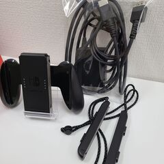 J1761【リユースのサカイ柏店】NINTENDO　任天堂　Nintendo　switch（有機ELモデル）　マリオレッド　クリーニング済　新品参考価格37,980円の画像