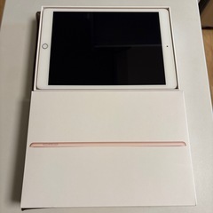 iPad 第8世代128GBの画像