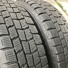 スタッドレスタイヤ　ダンロップ　145/80/13の画像