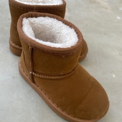 キッズムートンブーツの画像
