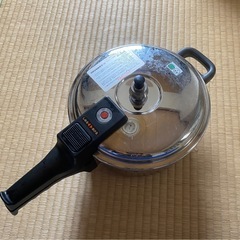 圧力鍋　3.8ℓ パール  の画像