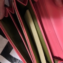 ポールスミスの長財布の画像