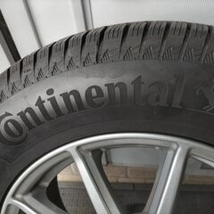 スタッドレスタイヤ売りますの画像