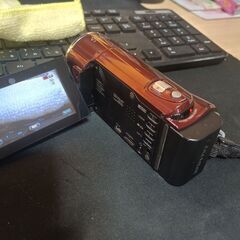 JVC Everio HD ビデオカメラ 40倍ズーム GZ-HM450 レッドの画像