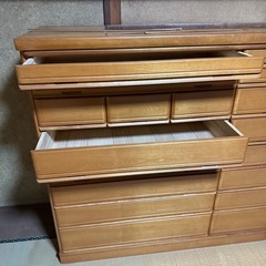 まだ綺麗なタンスあります。
の画像
