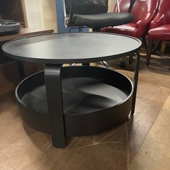 丸いサイドテーブル　ローテーブル　棚の画像