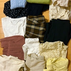 女性用衣服　スカート等15点程 の画像