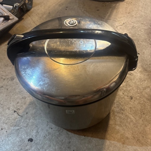 TIGER  1.5升　炊飯器