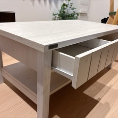 センターテーブルの画像