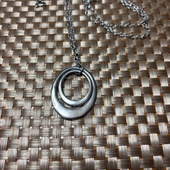 ネックレスの画像